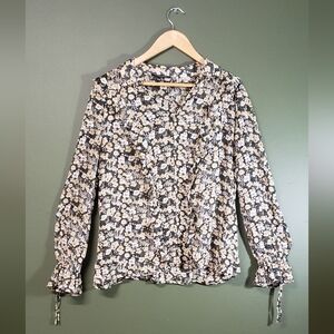 T TAHARI Women's Floral Ruffle Blouse – Lightweight & Elegant